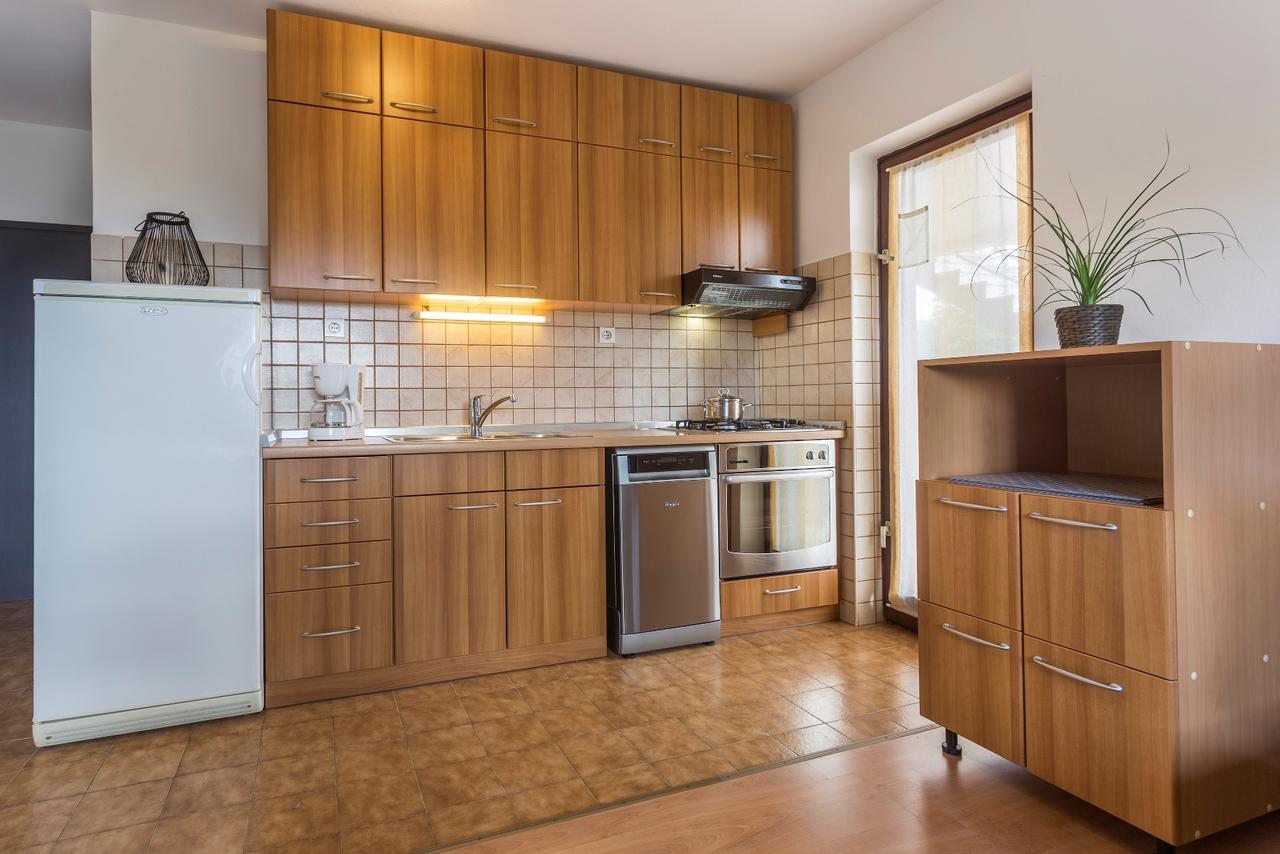 Apartments Rajkovic Лабин Екстериор снимка